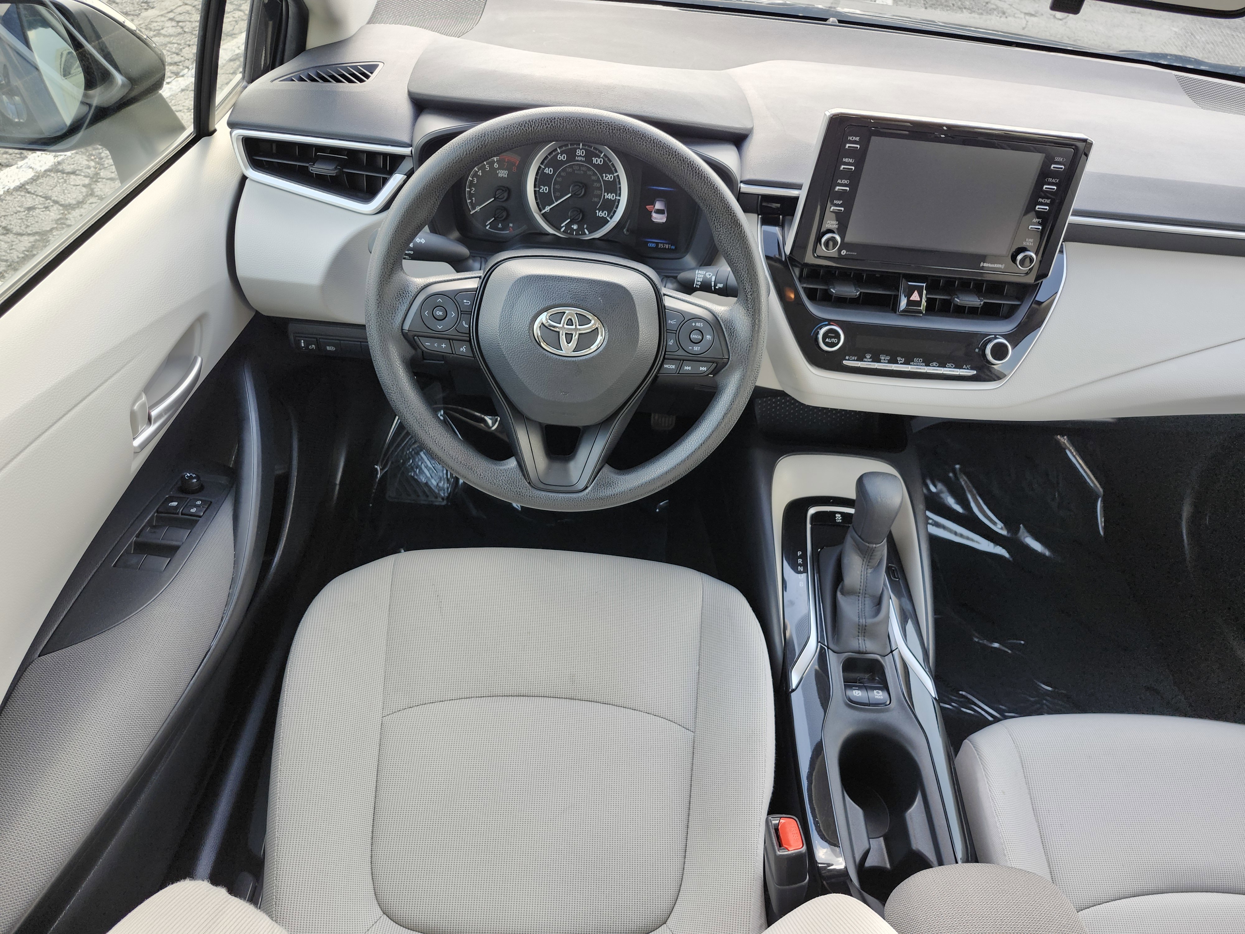 Used 2021 Toyota Corolla LE w/ Carpet Mat Package (TMS) FWD image 22