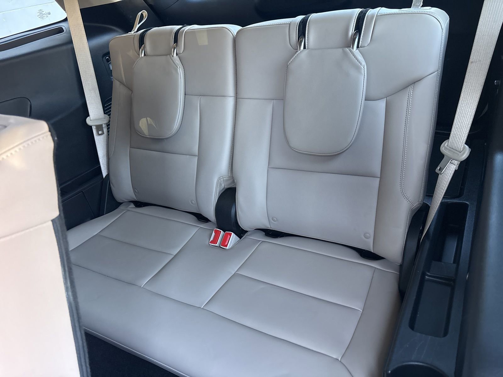 Certified 2023 Ford Explorer XLT w/ Equipment Group 202A AWD/4WD image 44