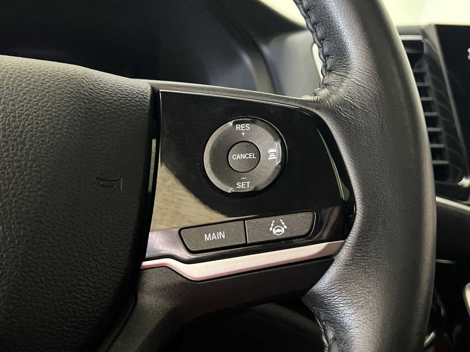 Used 2019 Honda Pilot Touring image 35