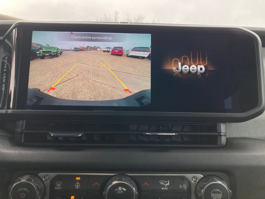 New 2026 Jeep Gladiator Sport image 20