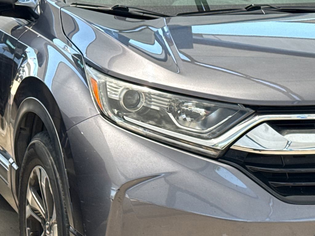 Used 2017 Honda CR-V LX image 4