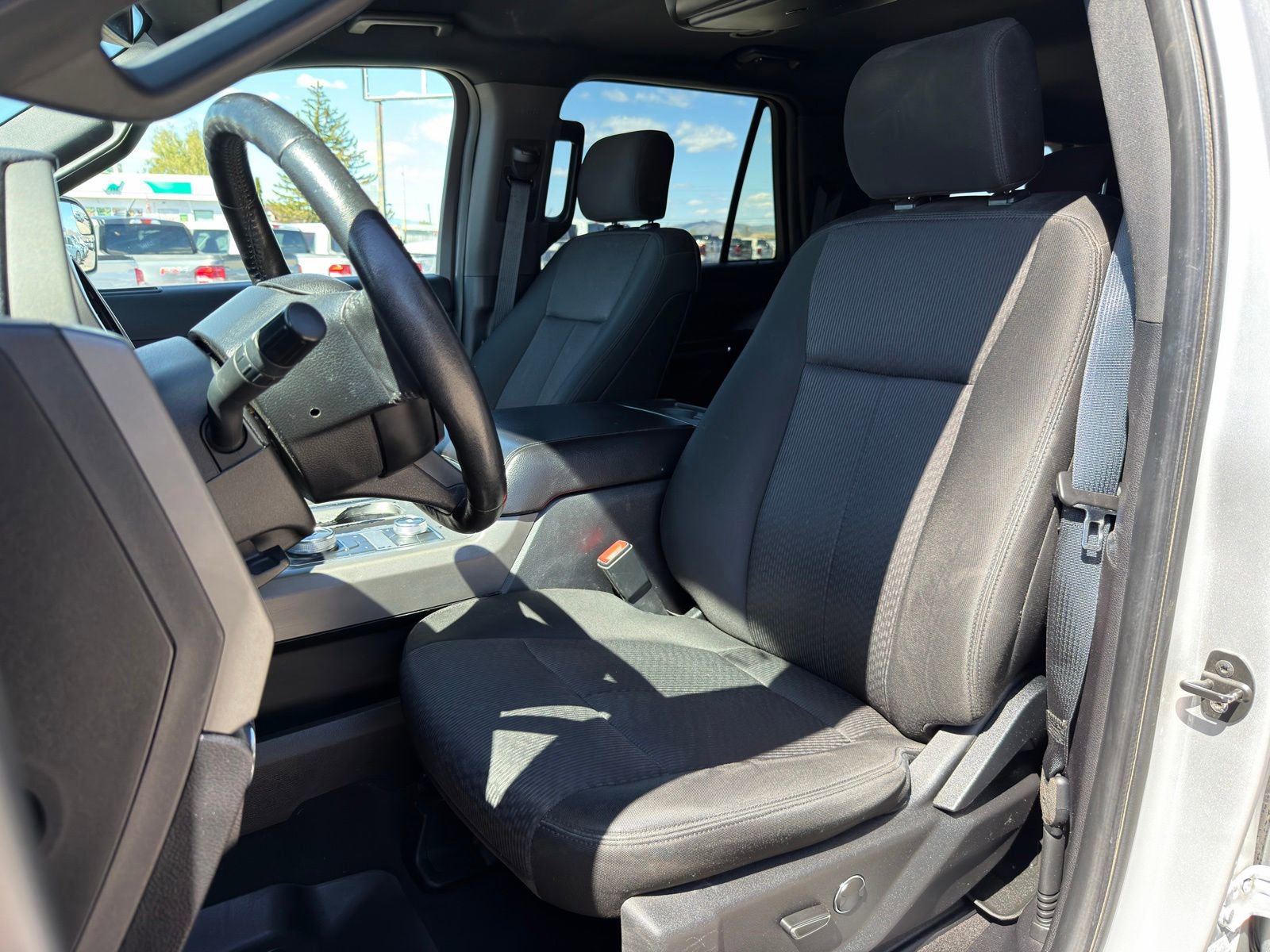 Used 2019 Ford Expedition Max XLT AWD/4WD image 14