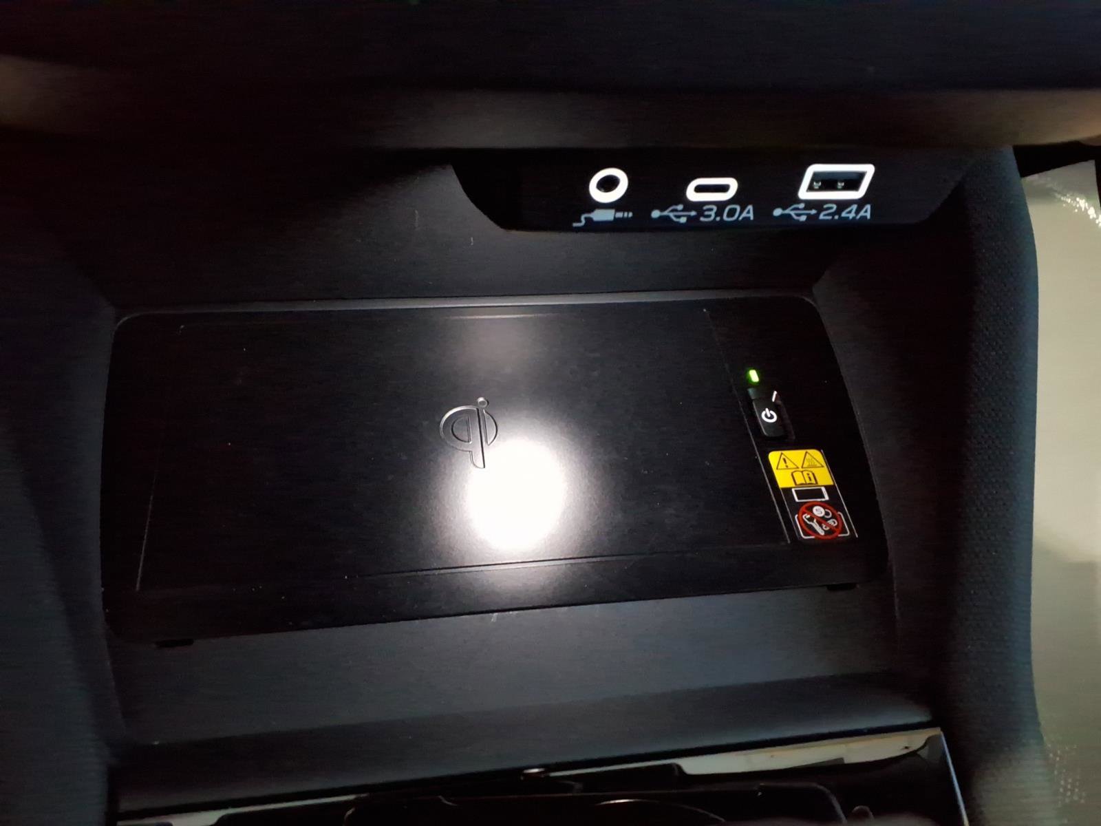 Certified 2025 Subaru Forester Premium image 28