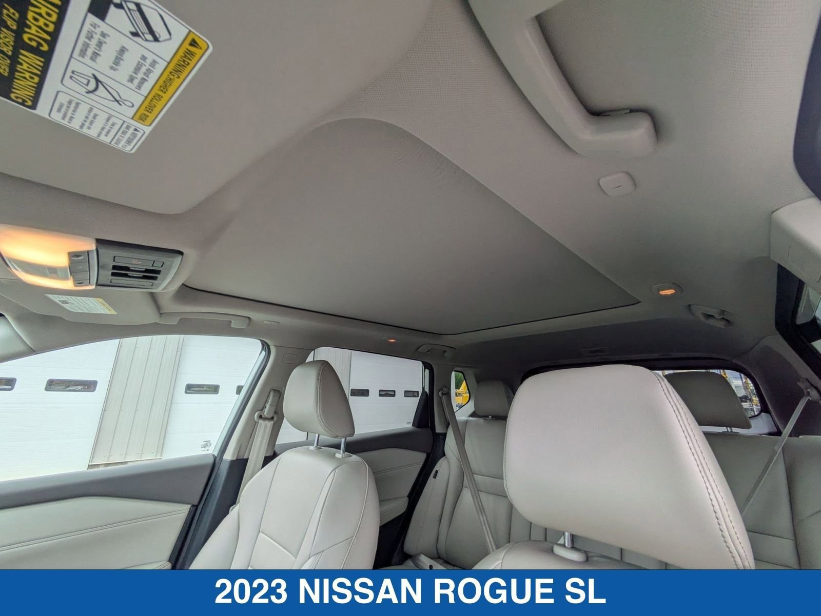 Used 2023 Nissan Rogue SL AWD/4WD image 28