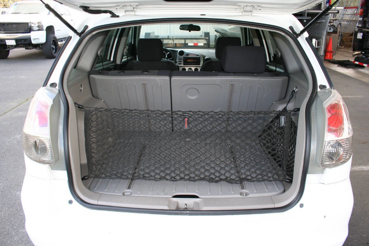 Used 2005 Toyota Matrix image 20