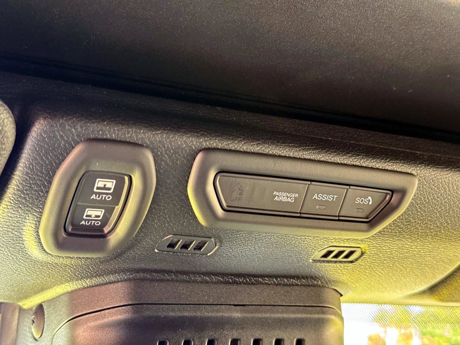 Used 2022 Jeep Wrangler Unlimited Rubicon 4xe w/ Safety Group image 19