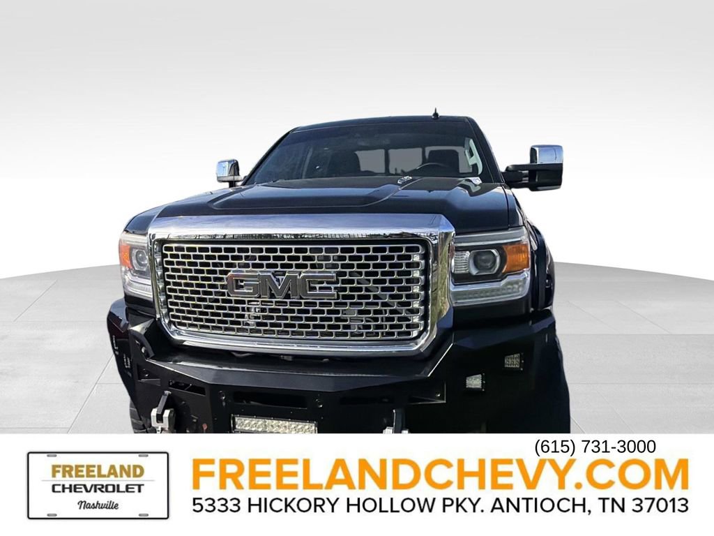 Used 2016 GMC Sierra 2500 Denali w/ Duramax Plus Package image 6