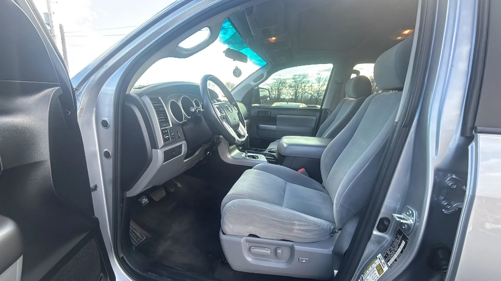 Used 2014 Toyota Sequoia SR5 image 7