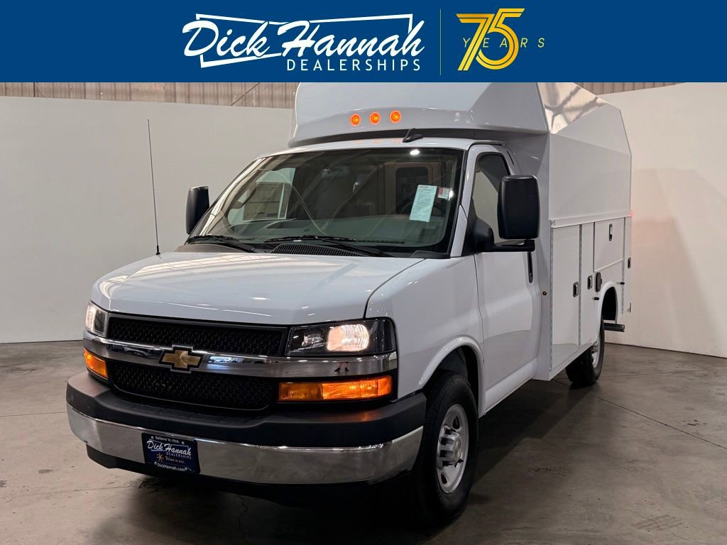 New 2025 Chevrolet Express 3500 w/ Power Convenience Package