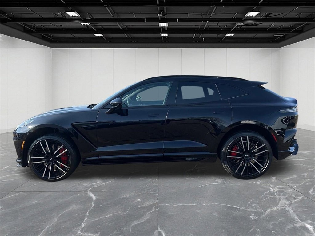 Used 2023 Aston Martin DBX 707 image 2