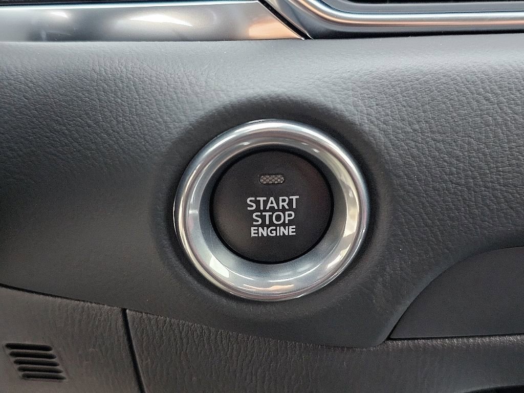 New 2025 MAZDA CX-5 Carbon Edition image 33
