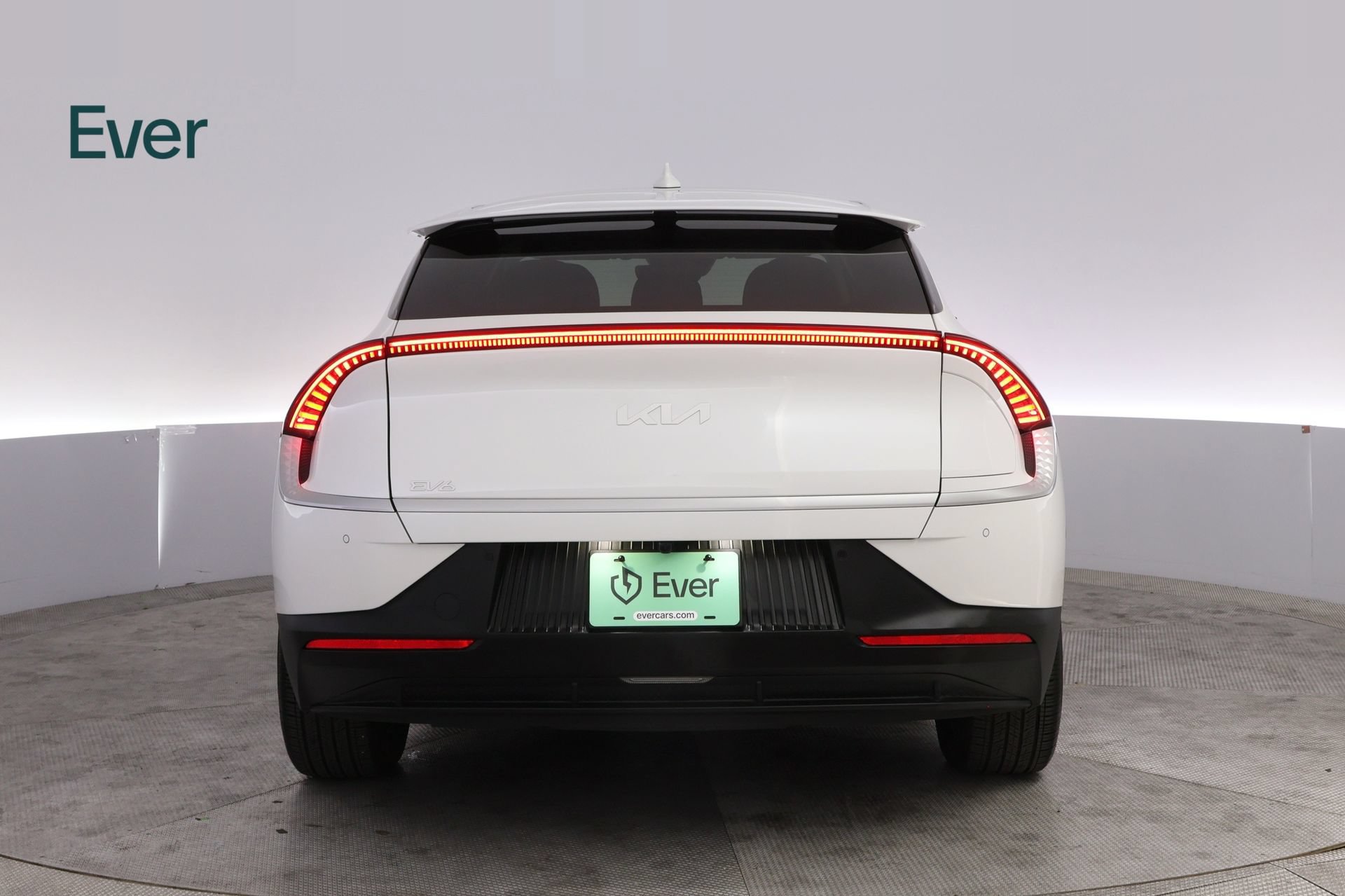 Used 2024 Kia EV6 Light RWD image 15