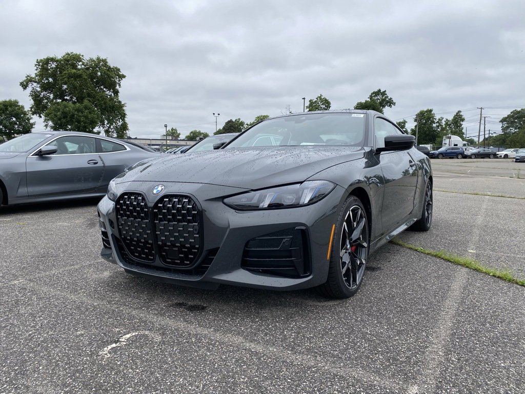New 2026 BMW 430i xDrive Coupe w/ M Sport Package