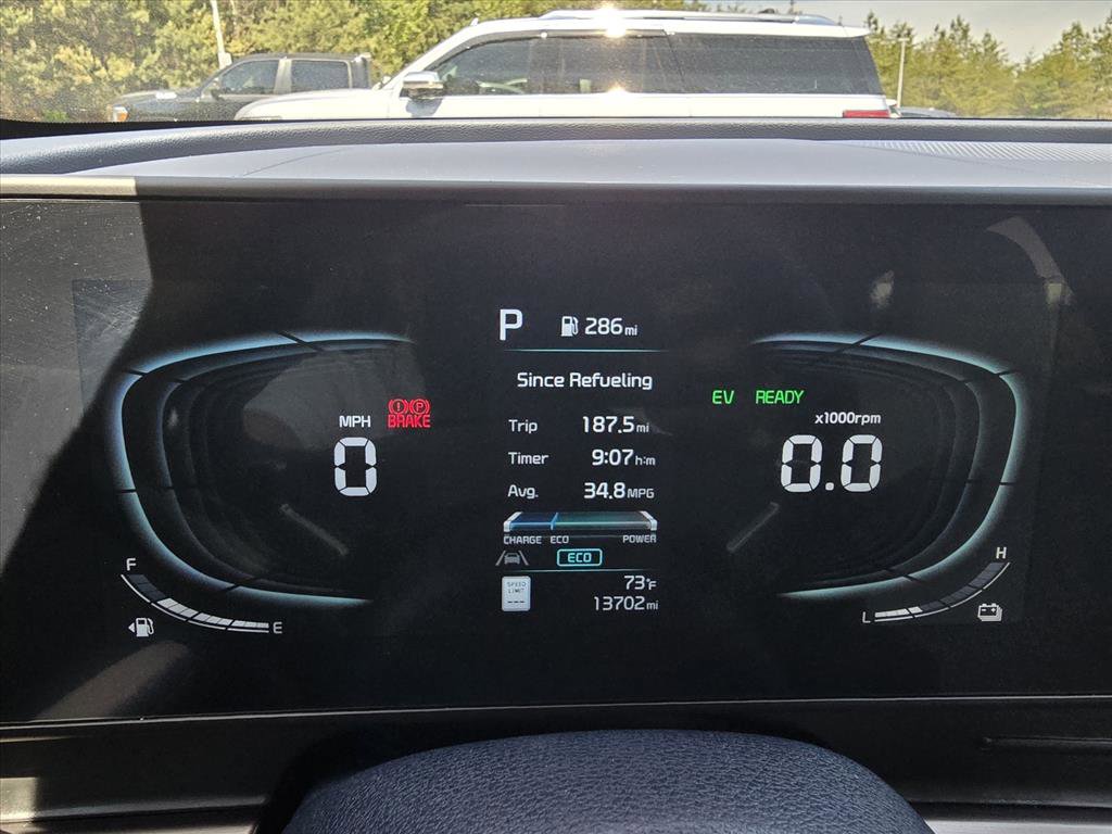 Used 2025 Kia Sportage EX w/ EX Premium Package image 17