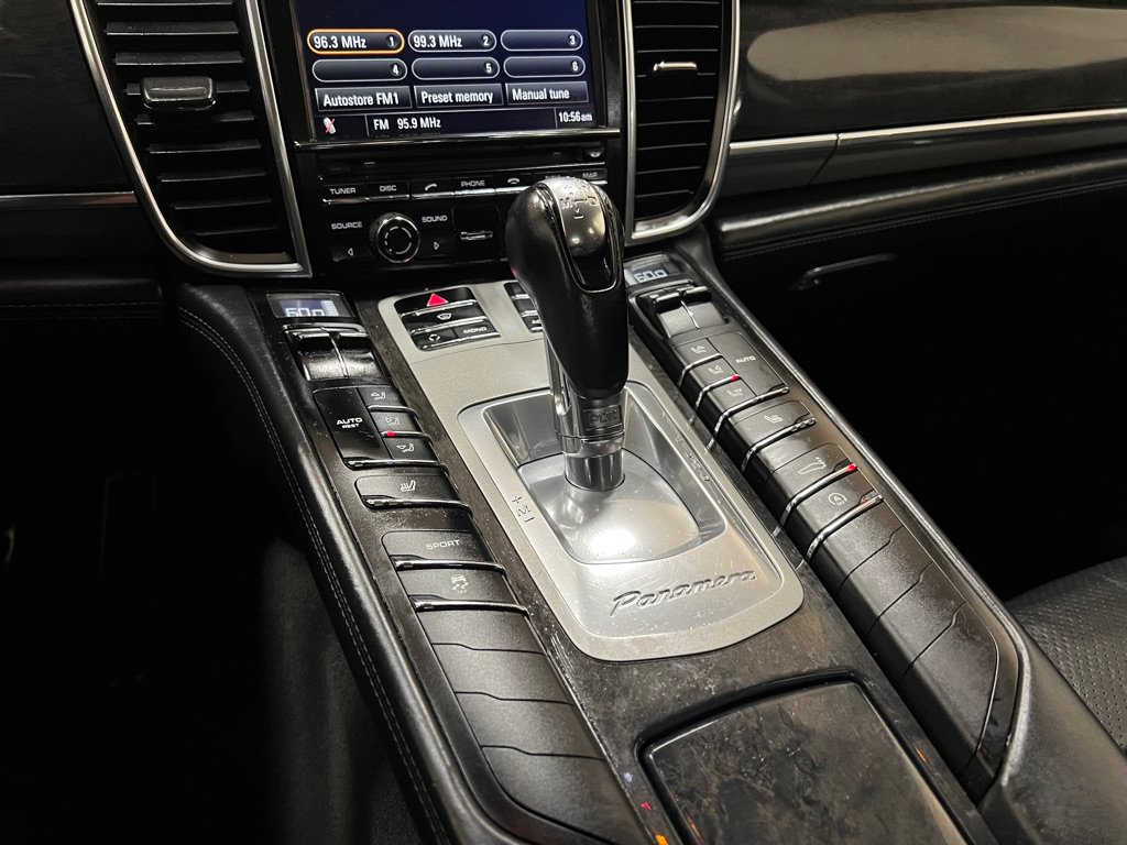 Used 2011 Porsche Panamera 4 AWD/4WD image 33