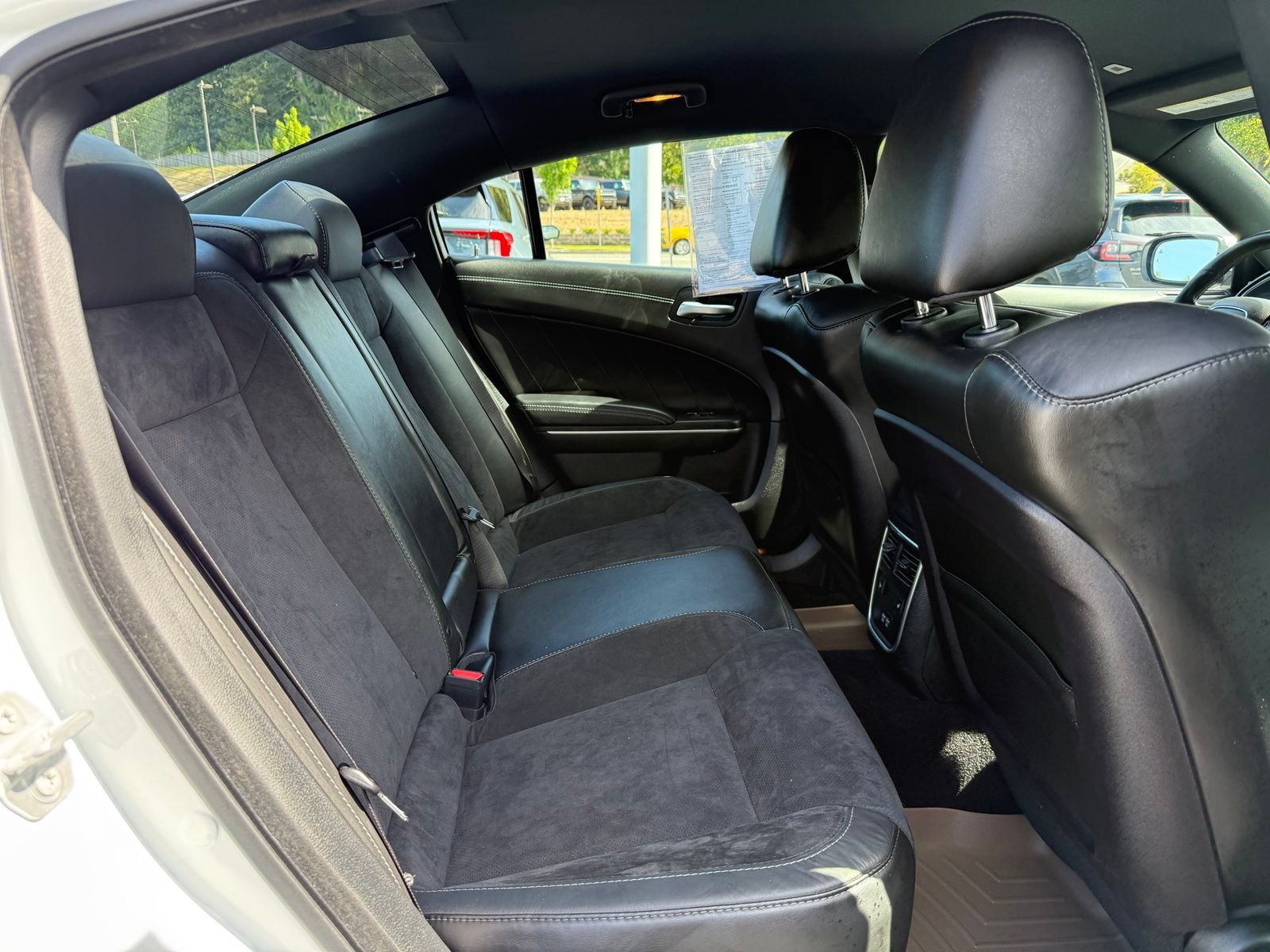 Used 2019 Dodge Charger R/T w/ Plus Group RWD image 18