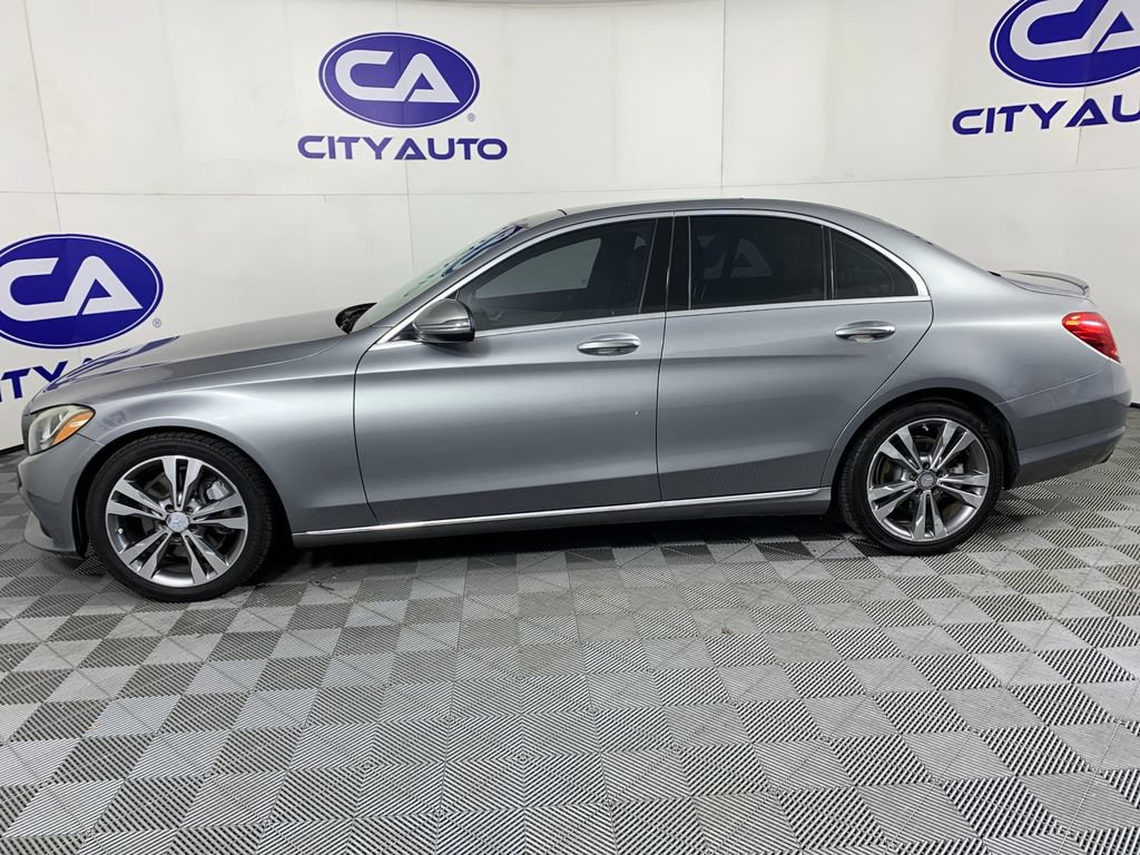 Used 2016 Mercedes-Benz C 300 Sedan image 6