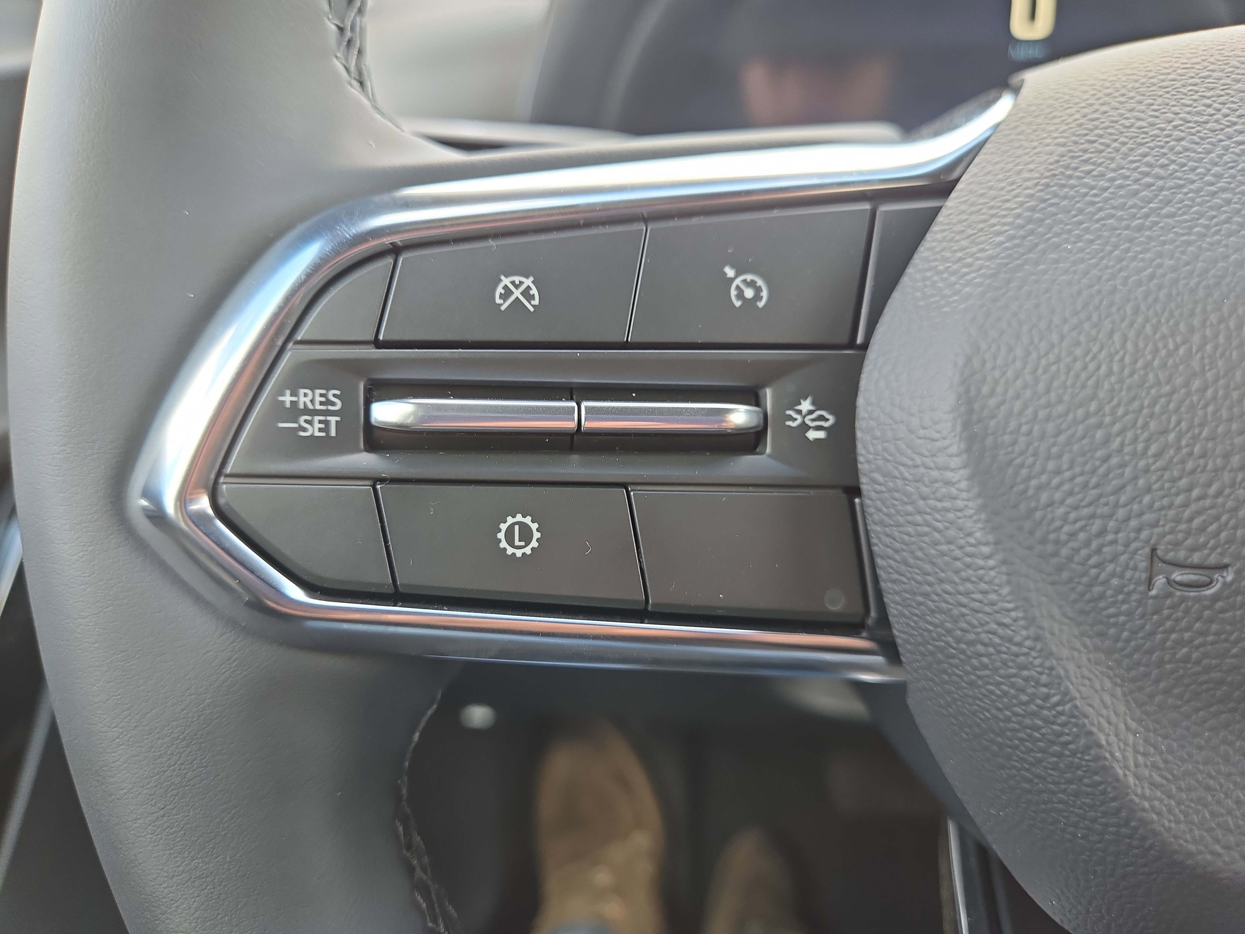 New 2026 Chevrolet Equinox LT w/ Convenience Package II image 18