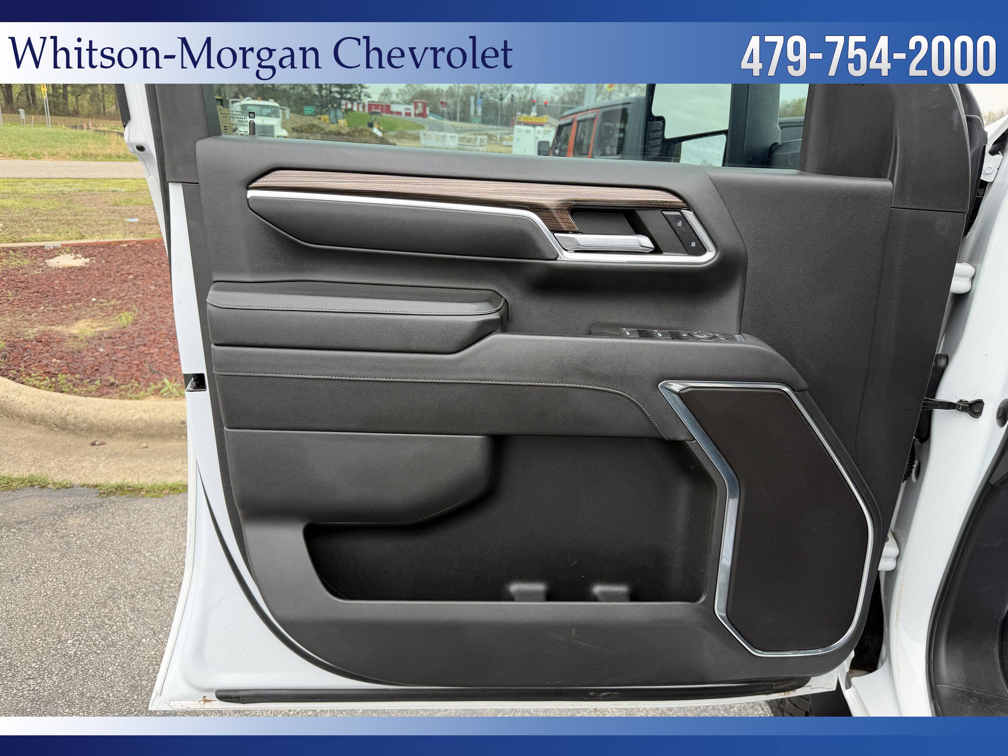 Used 2024 Chevrolet Silverado 2500 LT image 15
