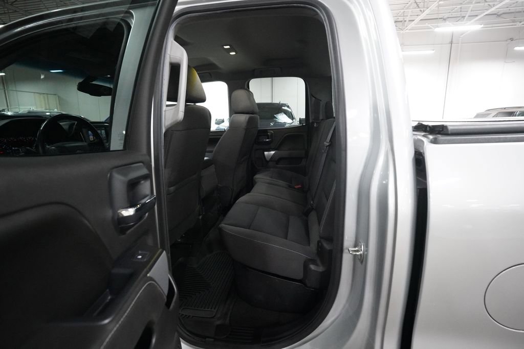 Used 2017 Chevrolet Silverado 1500 LT w/ All Star Edition AWD/4WD image 15