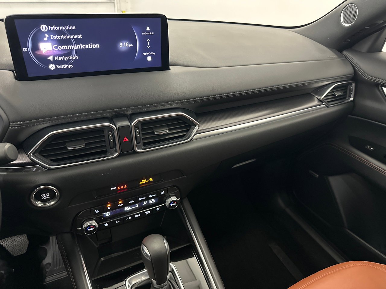 Certified 2025 MAZDA CX-5 Carbon Edition image 25