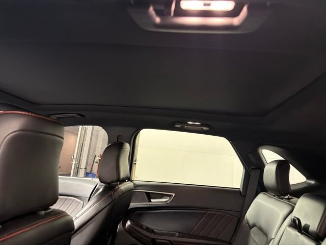 Used 2024 Ford Edge ST-Line AWD/4WD image 30