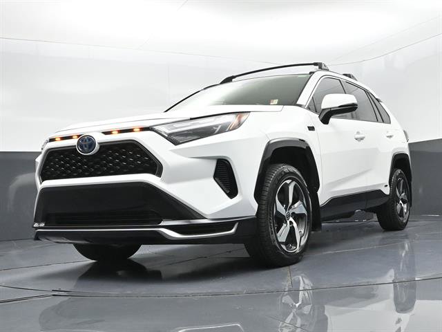 Certified 2024 Toyota RAV4 SE w/ Weather & Moonroof Package AWD/4WD image 32