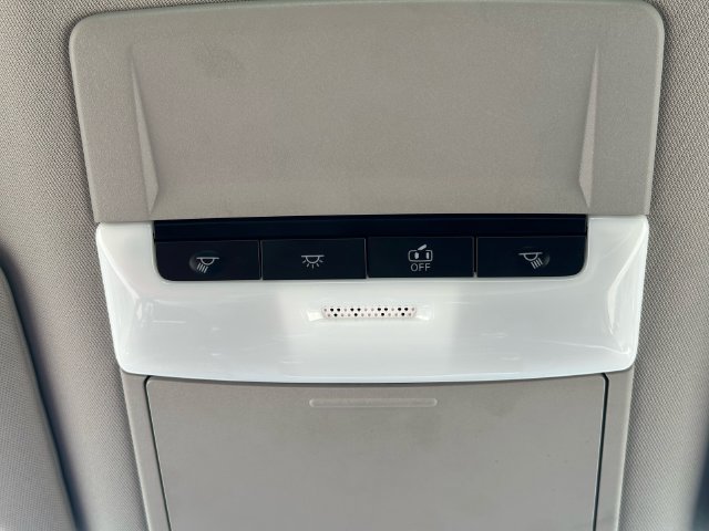 Used 2025 Nissan Altima 2.5 SV FWD image 21