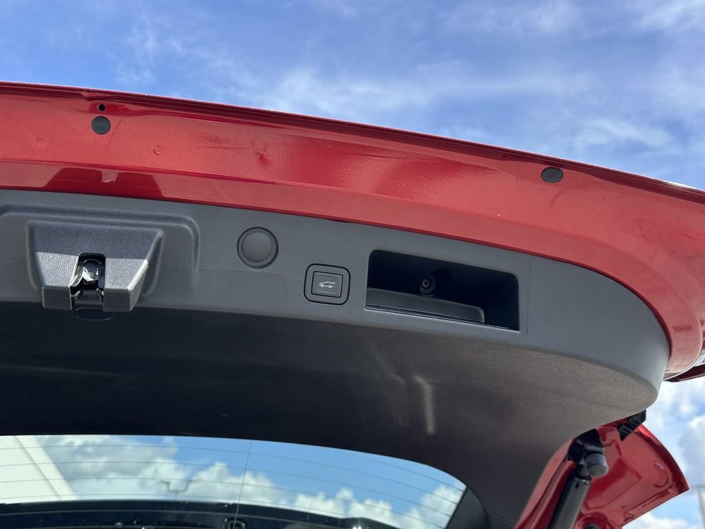 New 2026 GMC Terrain AT4 w/ Convenience Package III AWD/4WD image 9