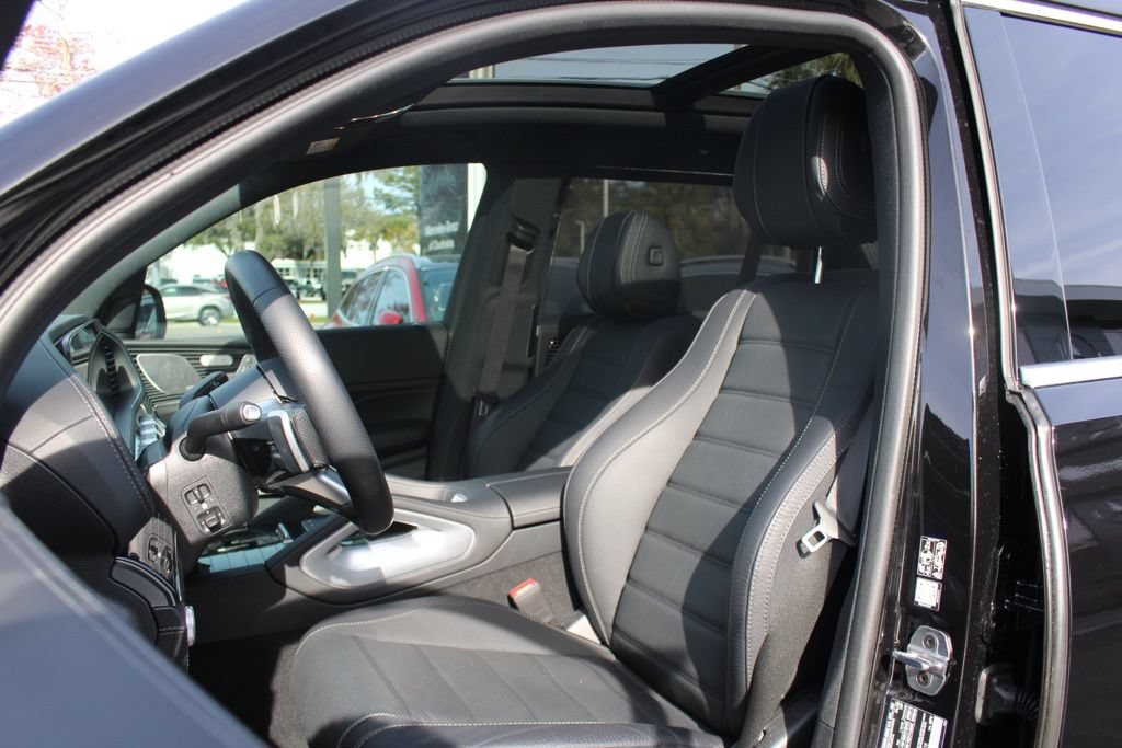 Certified 2025 Mercedes-Benz GLS 580 4MATIC image 5