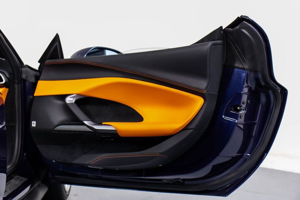 Certified 2025 Ferrari 296 GTS image 47