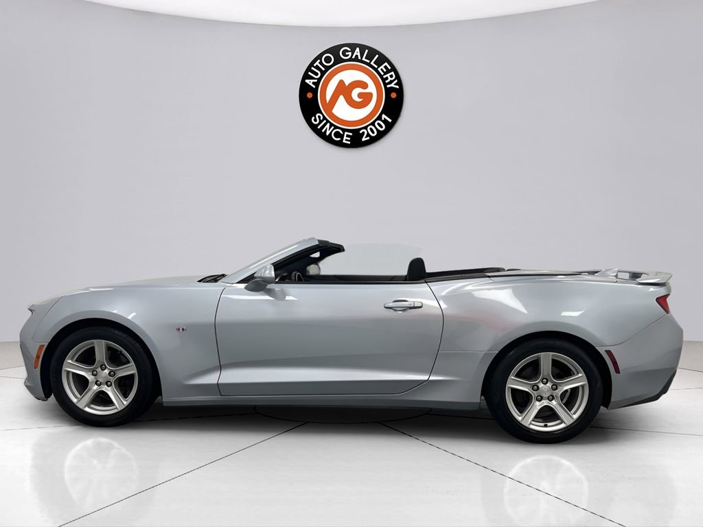 Used 2018 Chevrolet Camaro LT image 12