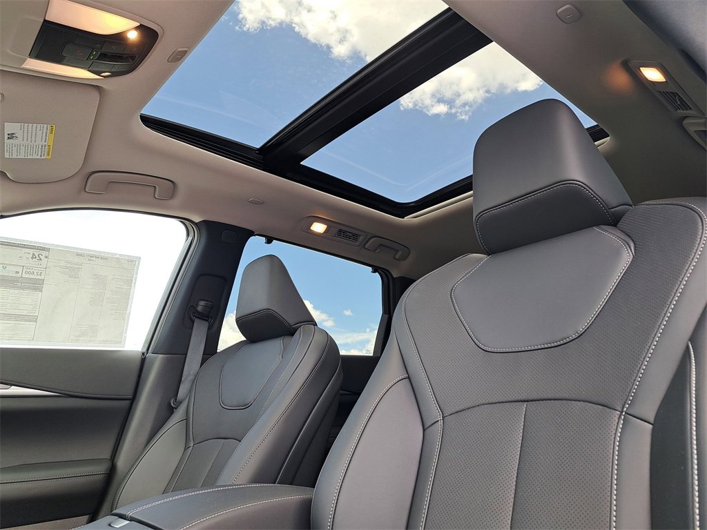 New 2026 INFINITI QX60 Pure w/ Cargo Package image 19