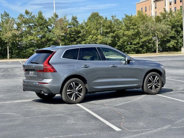 Used 2020 Volvo XC60 T5 Momentum w/ Protection Package Premier image 8