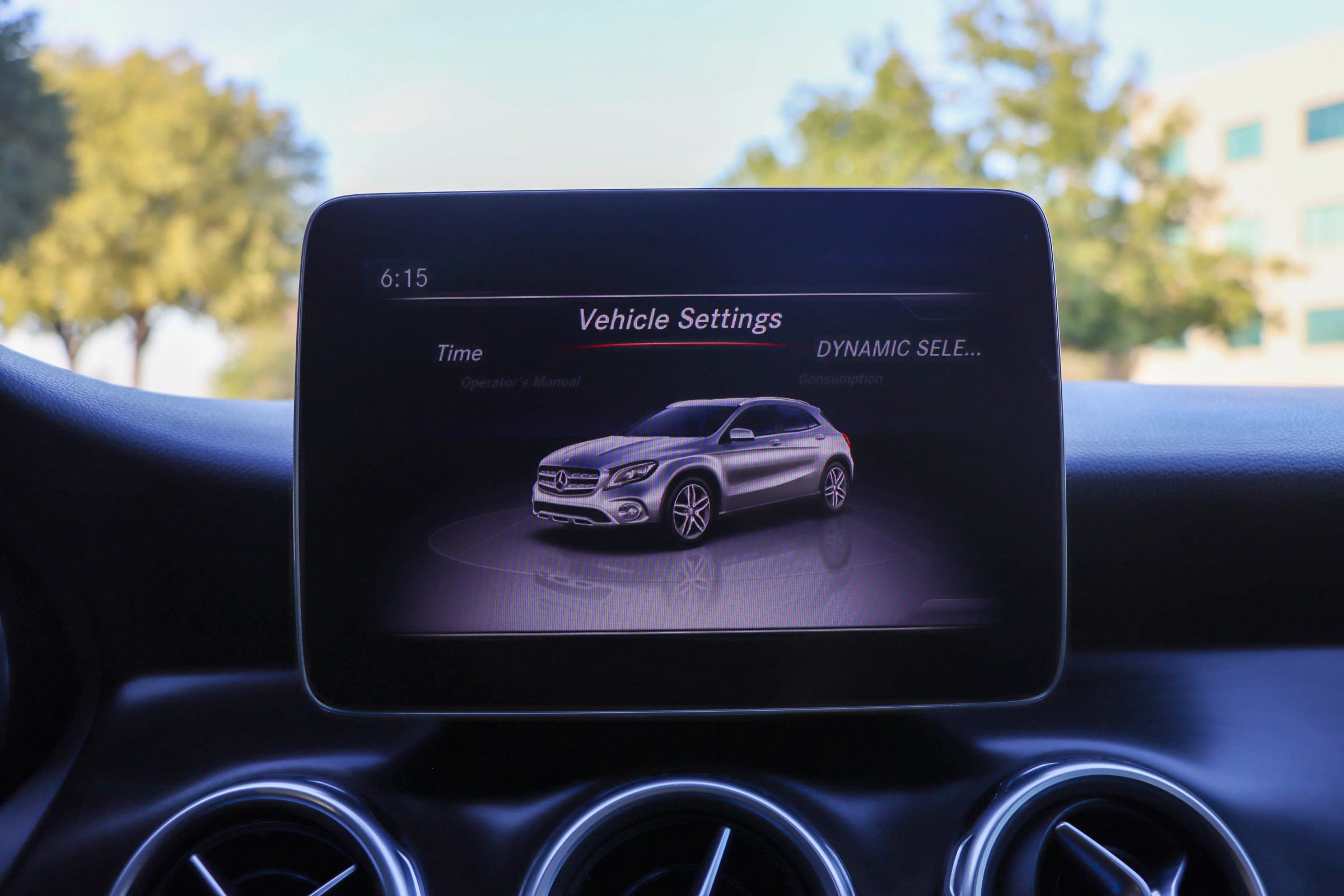 Used 2018 Mercedes-Benz GLA 250 image 38