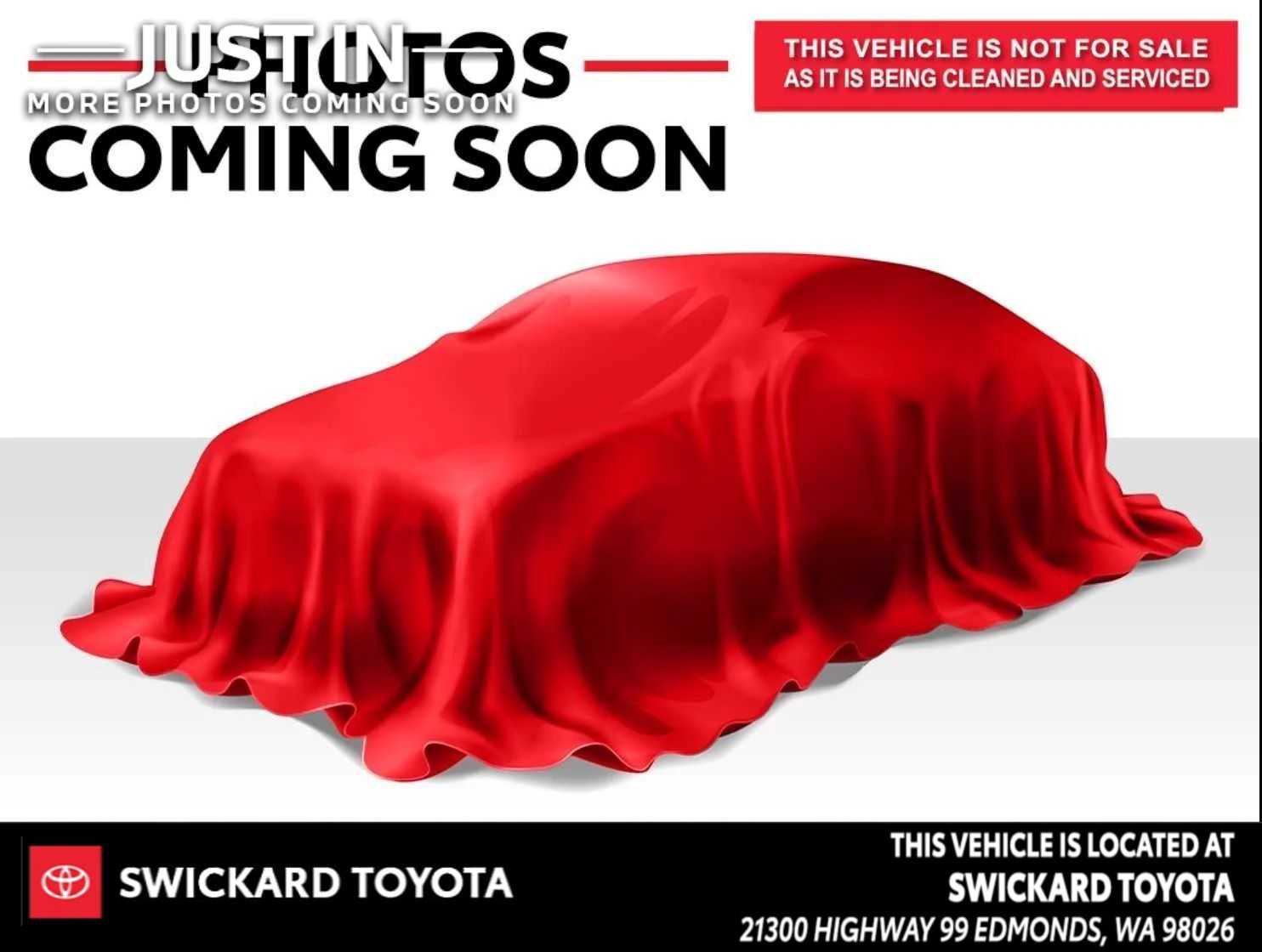 Used 2025 Toyota Sienna XLE Woodland Edition