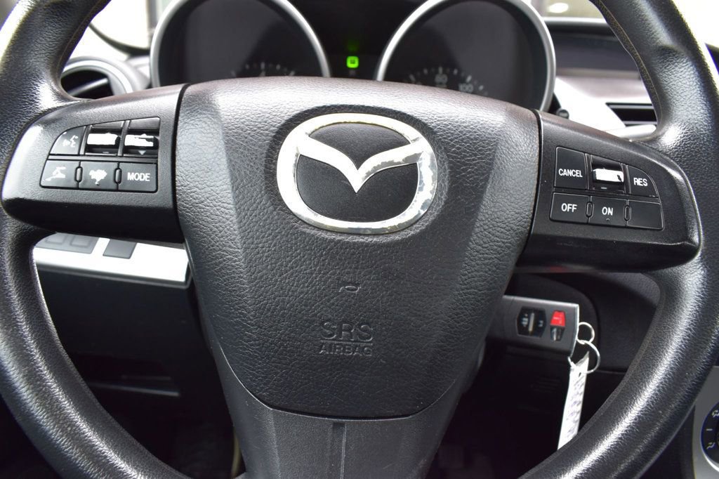 Used 2011 MAZDA MAZDA3 i Touring image 26