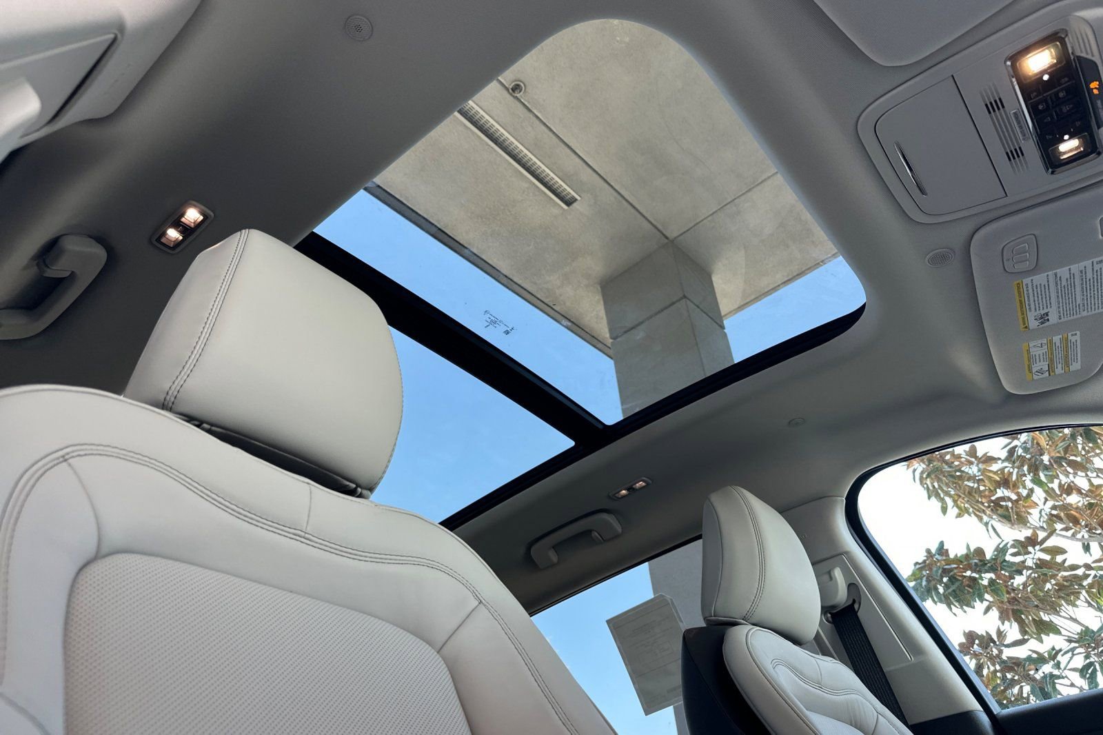 New 2026 Lincoln Aviator Reserve image 17