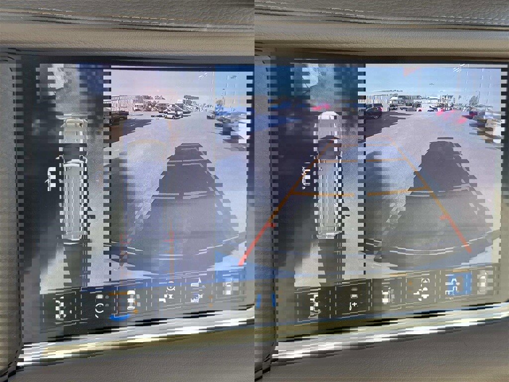 Used 2021 GMC Yukon Denali image 18