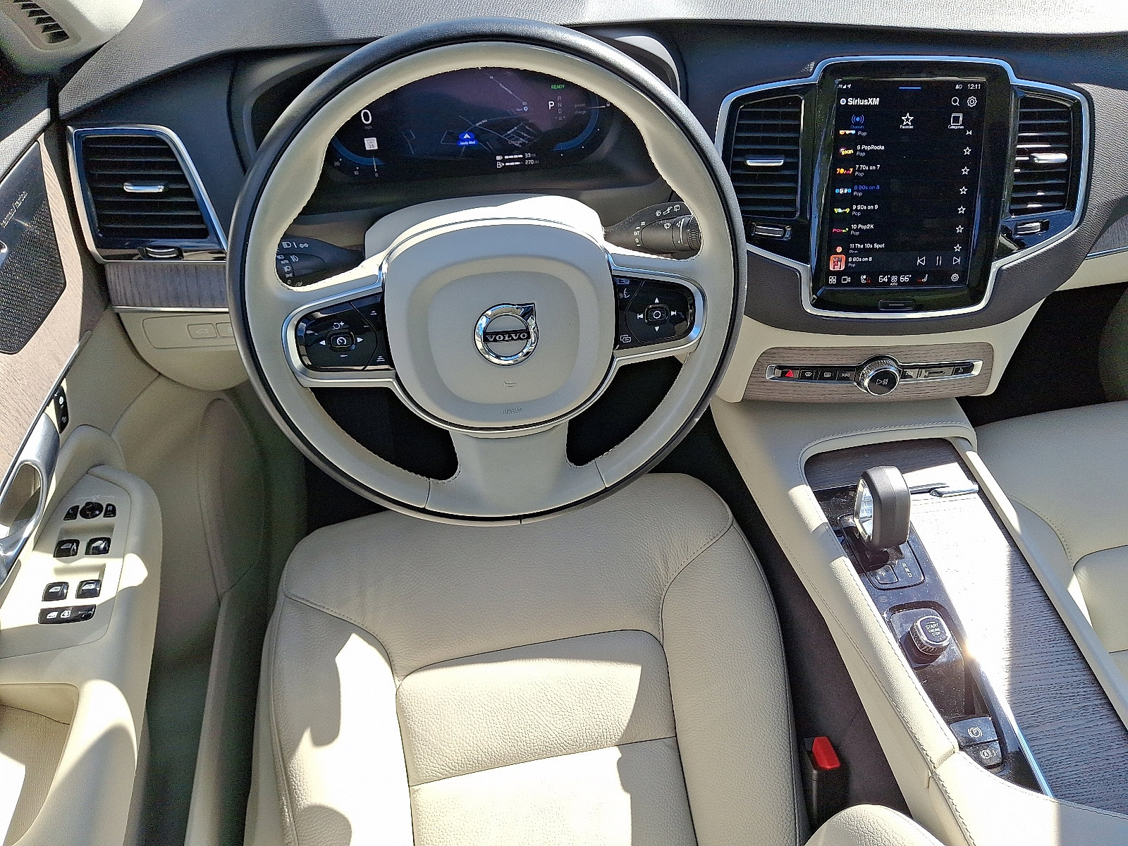 Used 2024 Volvo XC90 T8 Plus w/ Protection Package Premier image 12