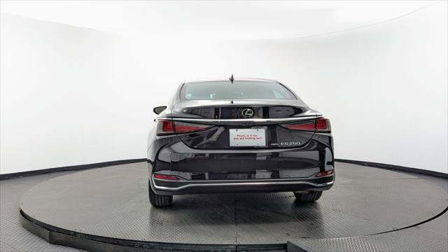 Used 2022 Lexus ES 250 w/ Premium Package AWD/4WD image 7