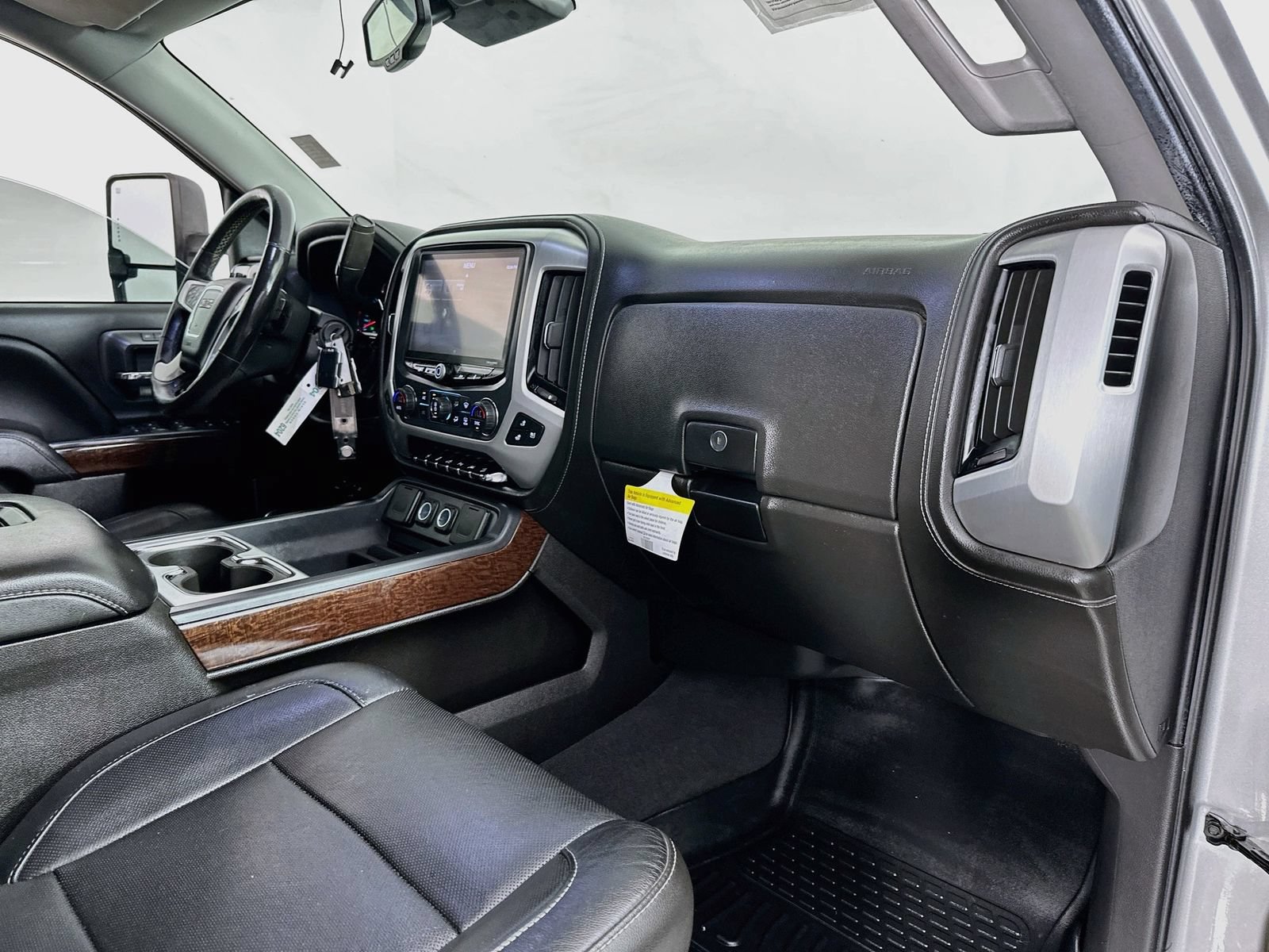 Used 2018 GMC Sierra 1500 SLT AWD/4WD image 29