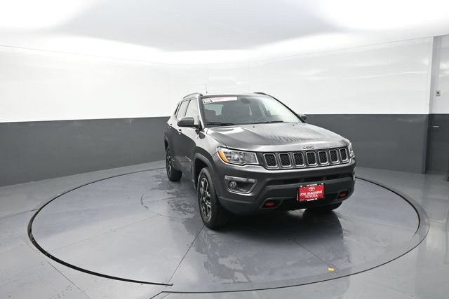 Used 2019 Jeep Compass Trailhawk AWD/4WD image 12