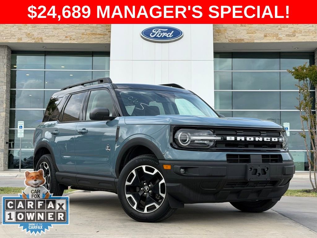 Used 2023 Ford Bronco Sport Outer Banks w/ Tech Package AWD/4WD image 1