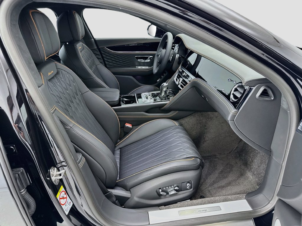 Used 2026 Bentley Flying Spur V8 AWD/4WD image 19