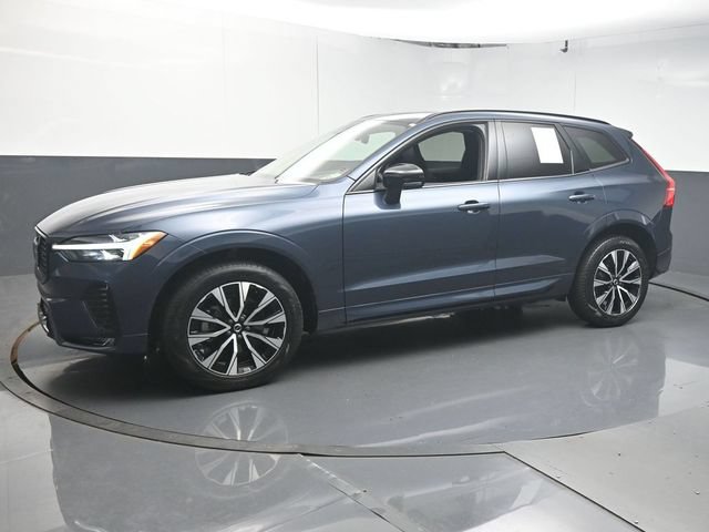 Certified 2024 Volvo XC60 B5 Core AWD/4WD image 4