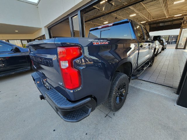 Used 2019 Chevrolet Silverado 1500 LT Trail Boss AWD/4WD image 4