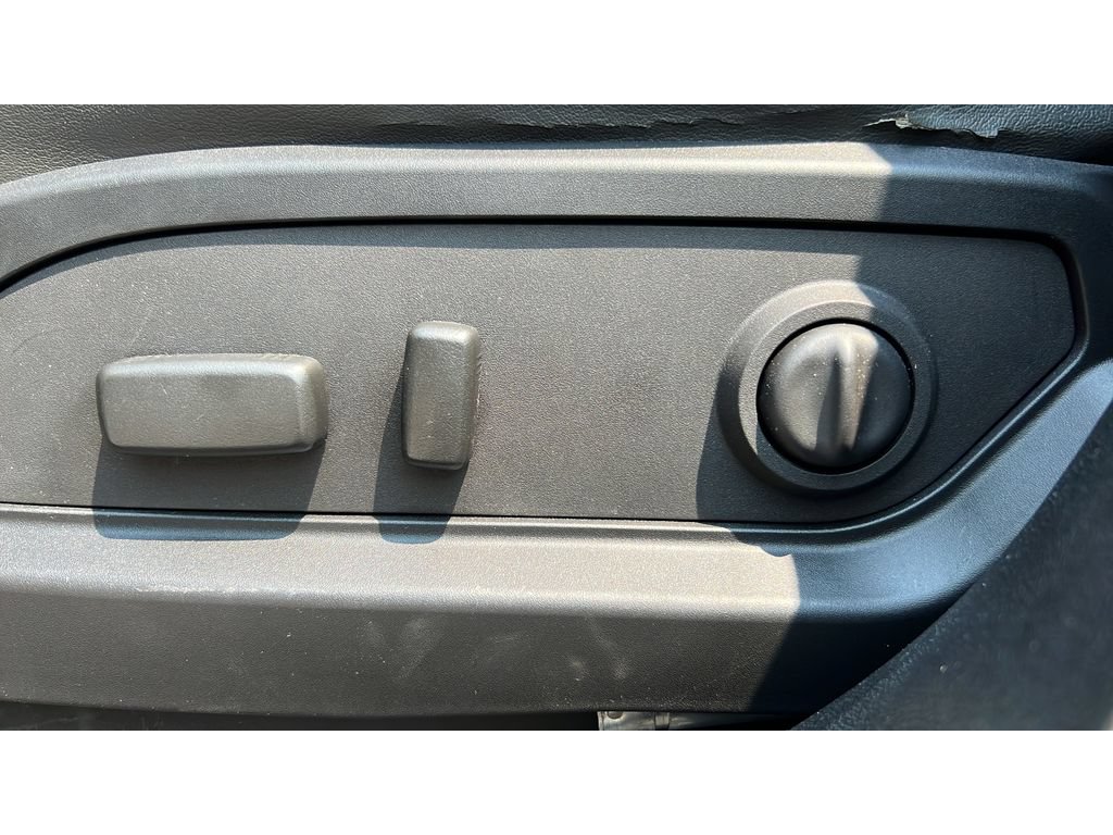 Used 2015 Chevrolet Traverse LT AWD/4WD image 25