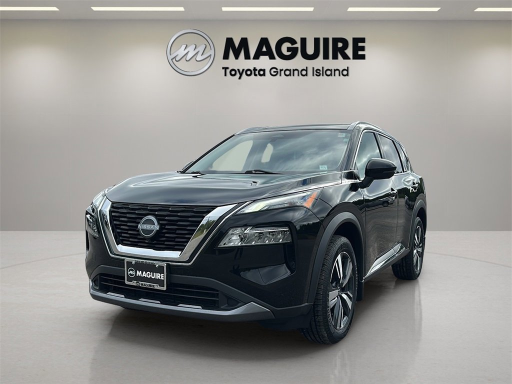 Used 2023 Nissan Rogue SL