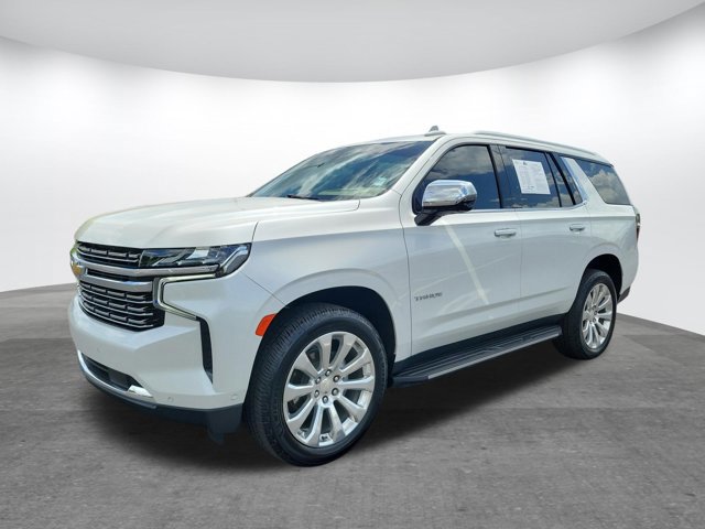 Used 2023 Chevrolet Tahoe Premier w/ Advanced Technology Package RWD image 3